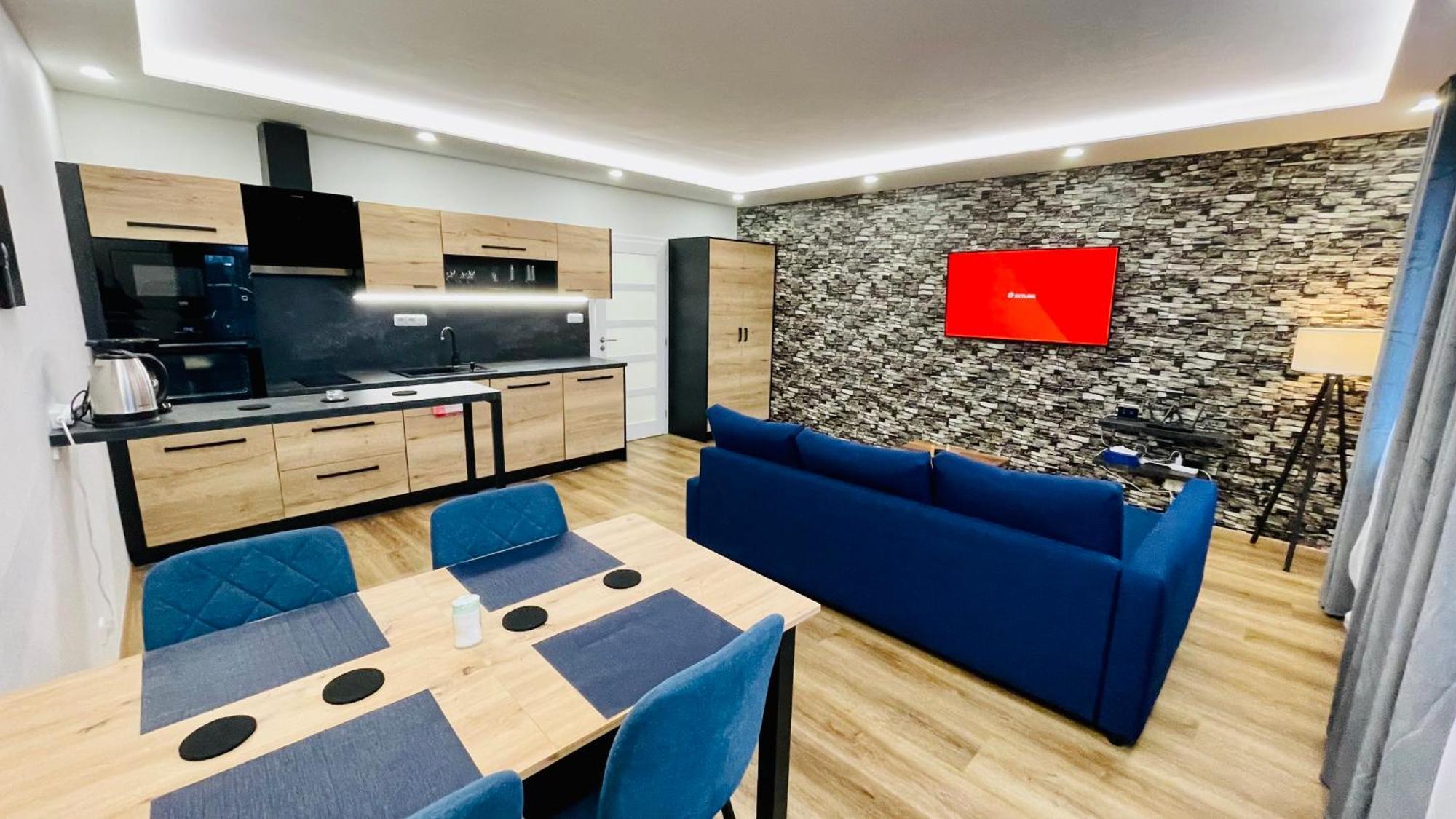 Twins Apartment
